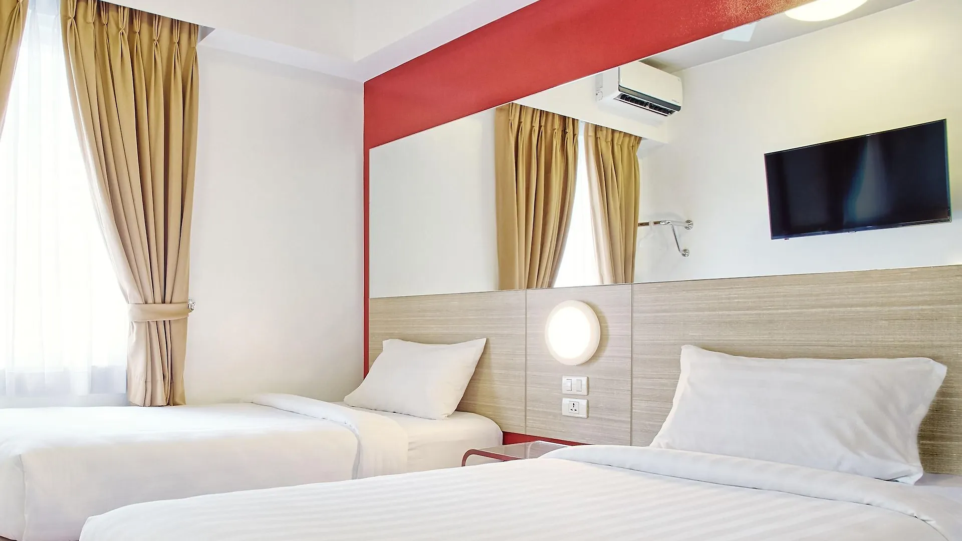 Red Planet Manila Aseana City Paranaque City Otel